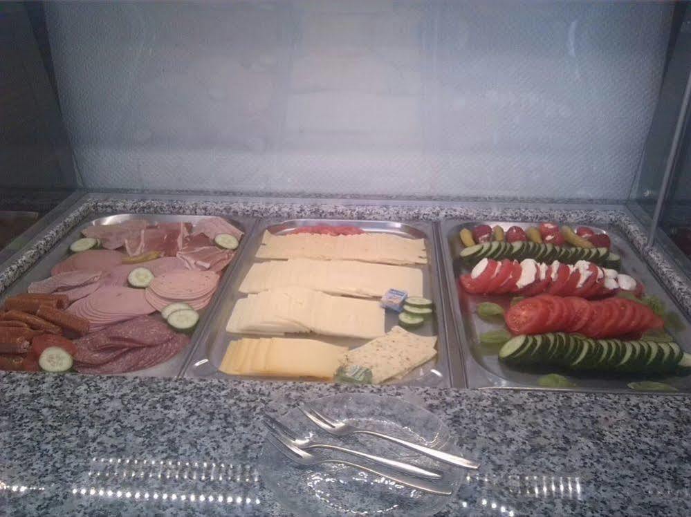 安尔伦伽尼城市酒店 阿伦 外观 照片